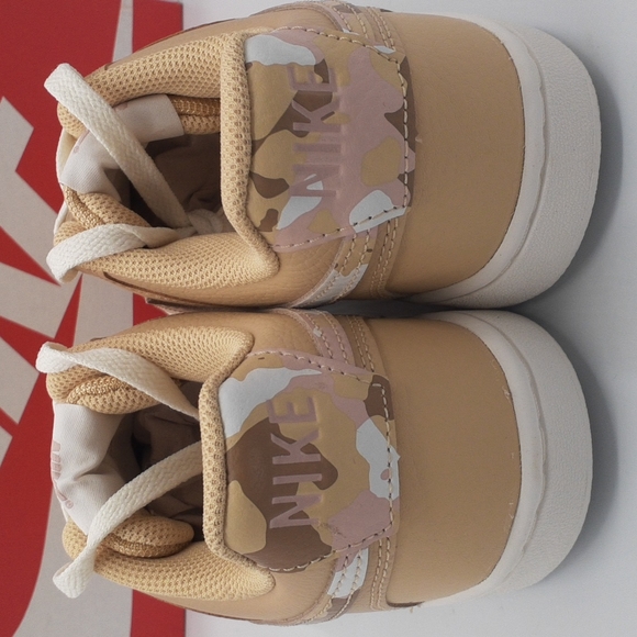 NIKE COURT VISION LOW WOMENS SHOES SNEAKERS SIZE 8 - Picture 3 of 11